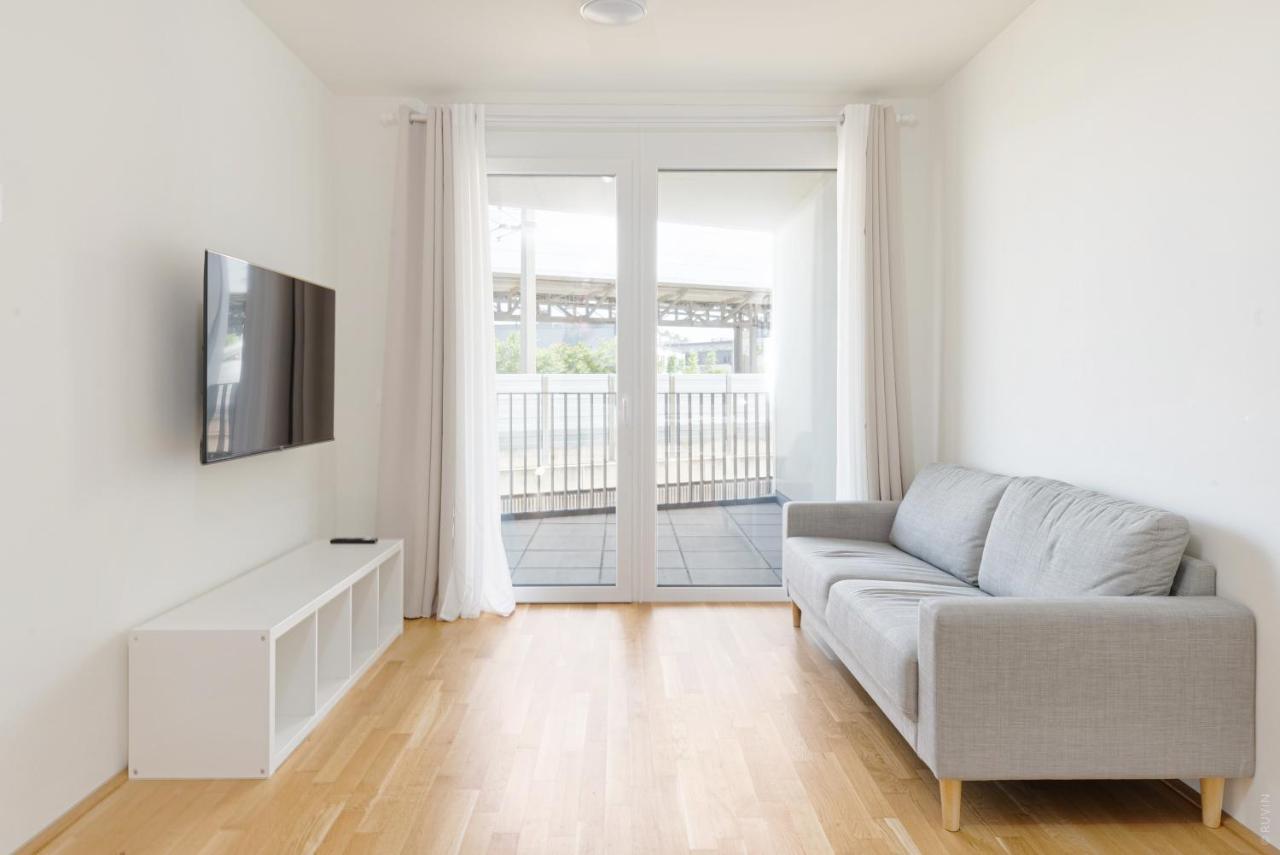 Whats-App Self-Check-In - 1Br Apartment, Near Airport,15 Min To Center Wien Ngoại thất bức ảnh