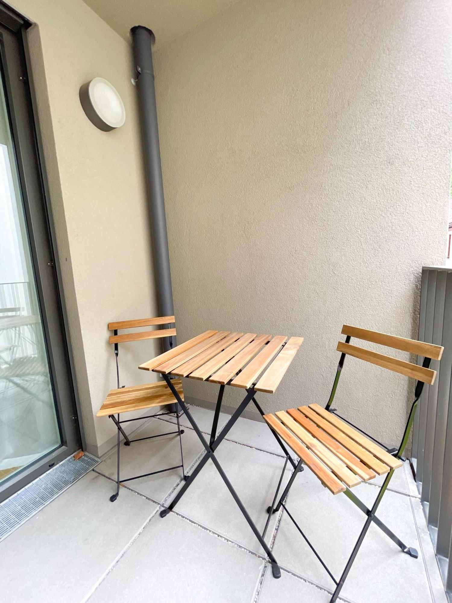 Whats-App Self-Check-In - 1Br Apartment, Near Airport,15 Min To Center Wien Phòng bức ảnh