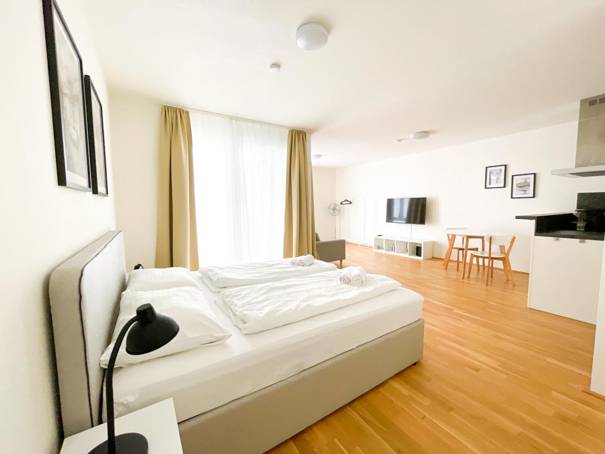 Whats-App Self-Check-In - 1Br Apartment, Near Airport,15 Min To Center Wien Phòng bức ảnh